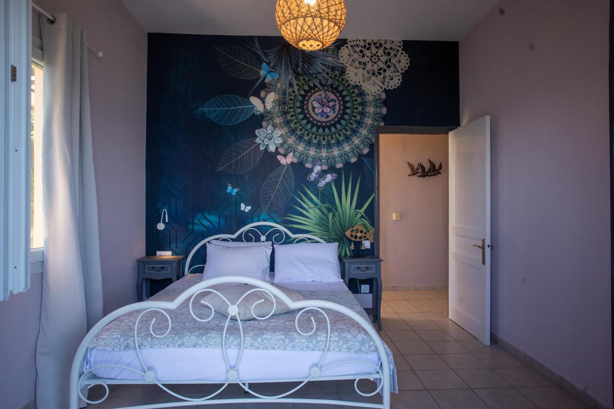 Апартаменты Ionian Kaizer Boutique Achilleion Экстерьер фото